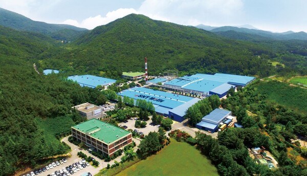 SNT 공장 전경.