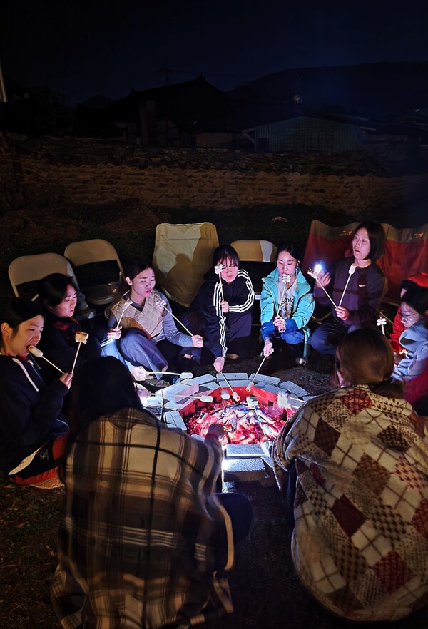 시골갬성 물씬한 불멍별멍