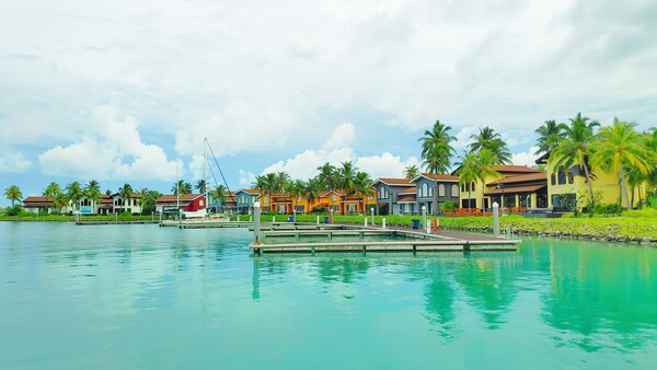 럭셔리한 분위기의 더 마리나